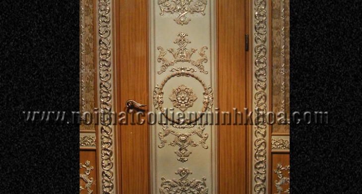Cửa phòng Cổ điển - CP054N